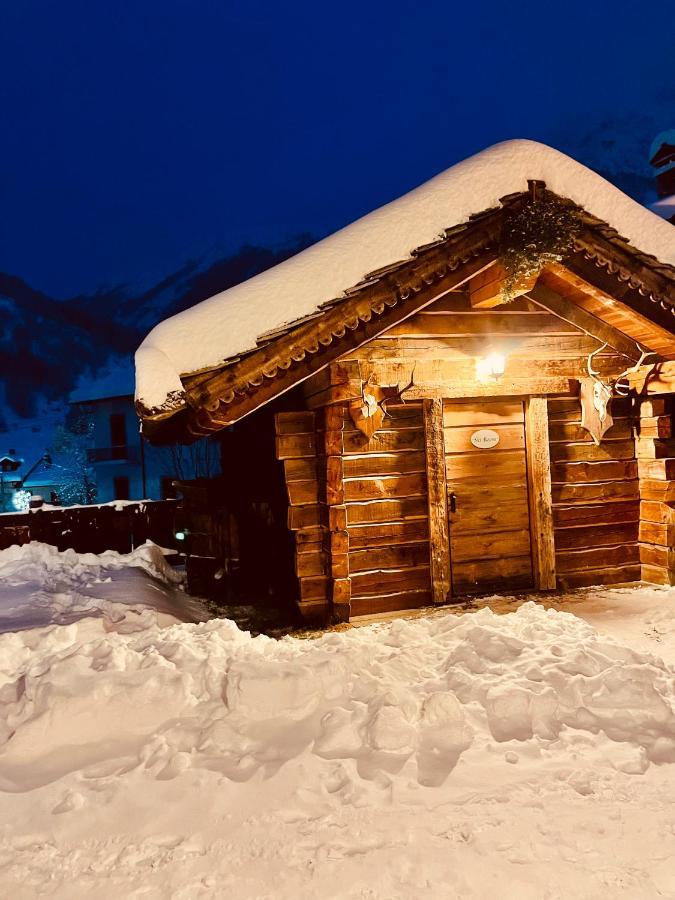 Relais Du Chateau Blanc La Thuile Kültér fotó